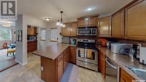 776 Wascana Street, Regina, SK - Indoor Photo Showing Kitchen With Stainless Steel Kitchen