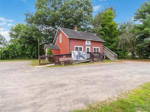 986 Central Avenue, Greenwood, NS 