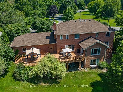 7 Willow Wood Pl, East Gwillimbury, ON - Outdoor With Deck Patio Veranda