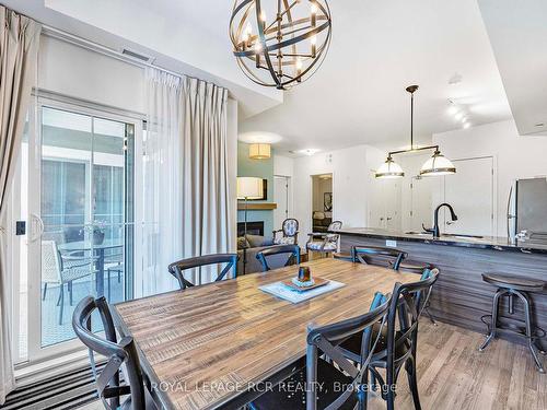 415-40 Horseshoe Blvd, Oro-Medonte, ON - Indoor Photo Showing Dining Room