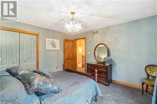 53 Chancery Circle, St. Catharines (442 - Vine/Linwell), ON - Indoor Photo Showing Bedroom