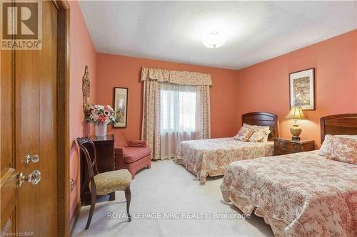 53 Chancery Circle, St. Catharines (442 - Vine/Linwell), ON - Indoor Photo Showing Bedroom