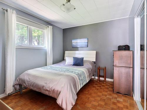 Bedroom - 43  - 45 Rue Tremblay, Saint-Jean-Sur-Richelieu, QC - Indoor Photo Showing Bedroom