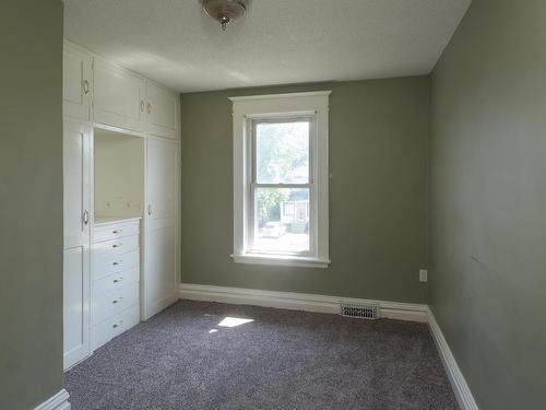 223 Marks Street S, Thunder Bay, ON - Indoor Photo Showing Other Room