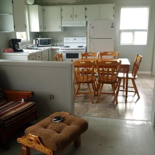 Kitchen - 633  - 635 1Re Rue, Murdochville, QC - Indoor Photo Showing Other Room