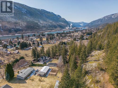 2977 Upper Levels  Road, Castlegar, BC - Outdoor With View