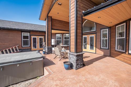 2977 Upper Levels Road, Castlegar, BC - Outdoor With Deck Patio Veranda With Exterior