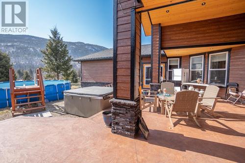 2977 Upper Levels  Road, Castlegar, BC - Outdoor With Deck Patio Veranda