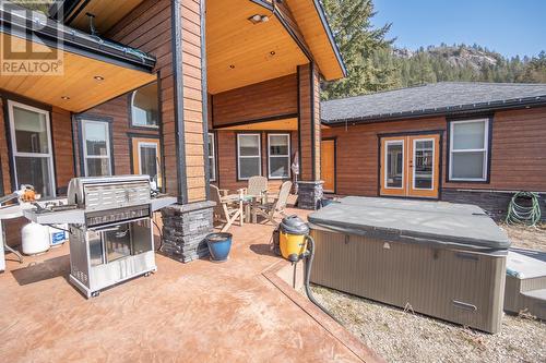 2977 Upper Levels  Road, Castlegar, BC - Outdoor With Deck Patio Veranda With Exterior