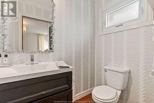 4445 9Th Concession Rd, Sandwich South, ON - Indoor Photo Showing Bathroom