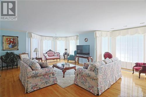 4359 Route 640, Harvey, NB - Indoor Photo Showing Living Room