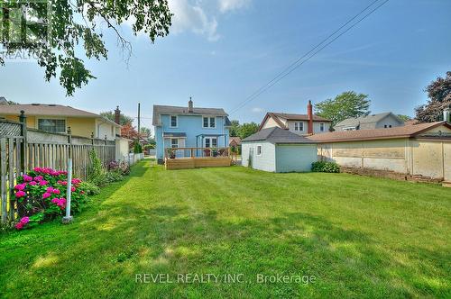 5835 Symmes Street, Niagara Falls, ON - Outdoor With Backyard With Exterior