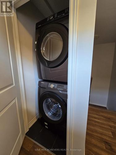 206 Louise Street W, Welland, ON - Indoor Photo Showing Laundry Room