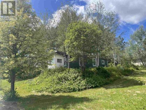 24 Godfrey St, Larder Lake, ON 