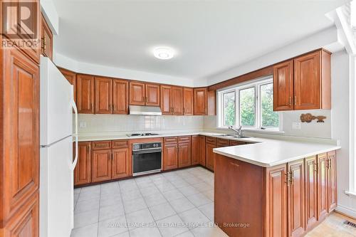 4003 River Mill Way, Mississauga (Rathwood), ON - Indoor Photo Showing Kitchen With Double Sink