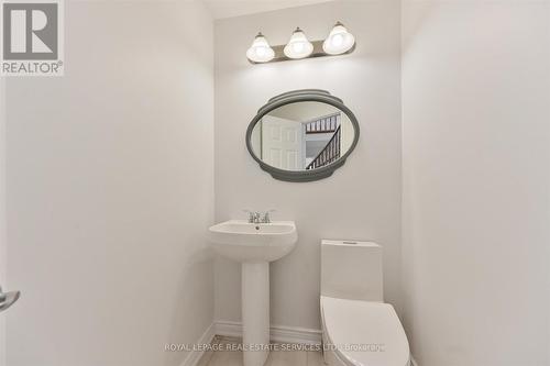 4003 River Mill Way, Mississauga (Rathwood), ON - Indoor Photo Showing Bathroom