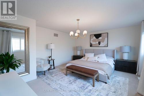 5504 Freshwater Drive, Mississauga (Churchill Meadows), ON - Indoor Photo Showing Bedroom