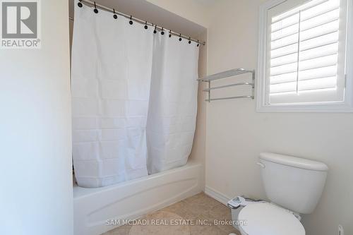 5504 Freshwater Drive, Mississauga, ON - Indoor Photo Showing Bathroom