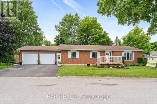 429 Main Street E, Shelburne, ON - Outdoor With Deck Patio Veranda With Facade