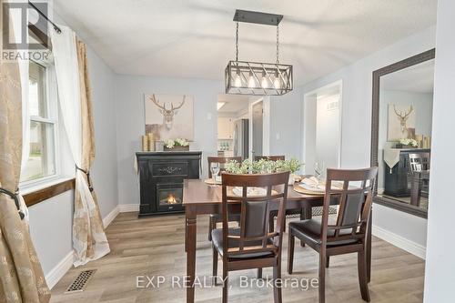 429 Main Street E, Shelburne, ON - Indoor Photo Showing Dining Room