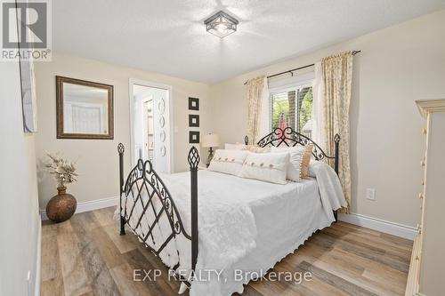 429 Main Street E, Shelburne, ON - Indoor Photo Showing Bedroom