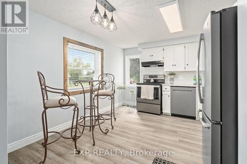 429 Main Street E, Shelburne, ON - Indoor Photo Showing Kitchen