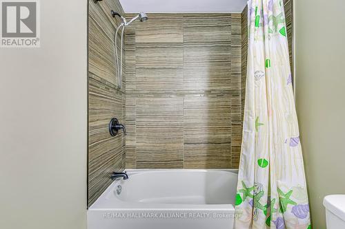 88 Keith Street, Hamilton (Industrial Sector), ON - Indoor Photo Showing Bathroom