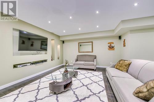 88 Keith Street, Hamilton (Industrial Sector), ON - Indoor Photo Showing Living Room