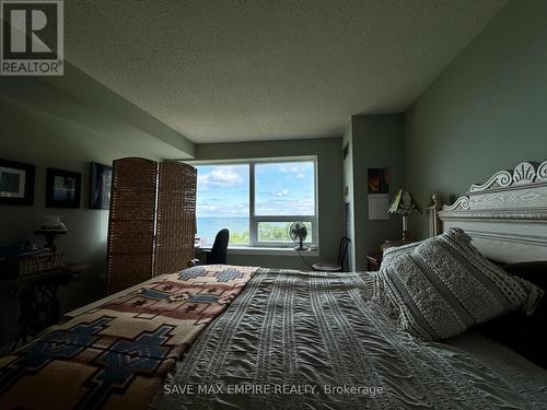 2402 - 701 Geneva Street, St. Catharines, ON - Indoor Photo Showing Bedroom