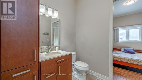 392 Cox Mill Road, Barrie (South Shore), ON - Indoor Photo Showing Bathroom