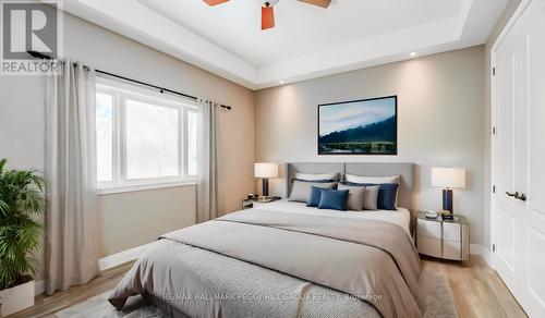 392 Cox Mill Road, Barrie (South Shore), ON - Indoor Photo Showing Bedroom