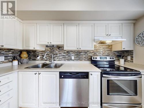 7 - 47 Ferndale Drive S, Barrie (Ardagh), ON - Indoor Photo Showing Kitchen With Double Sink