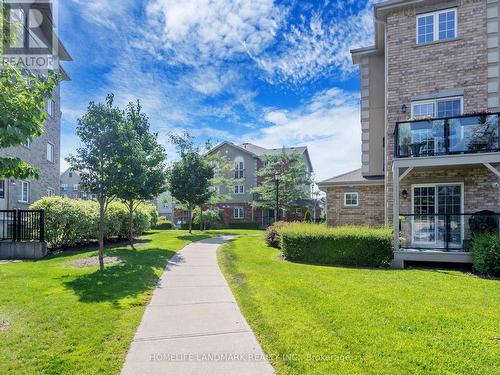 7 - 47 Ferndale Drive S, Barrie (Ardagh), ON - Outdoor