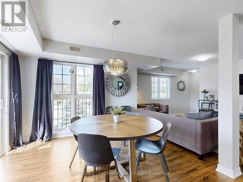 7 - 47 Ferndale Drive S, Barrie (Ardagh), ON - Indoor Photo Showing Dining Room