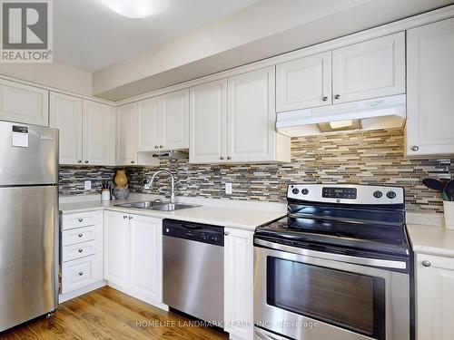 7 - 47 Ferndale Drive S, Barrie (Ardagh), ON - Indoor Photo Showing Kitchen With Double Sink