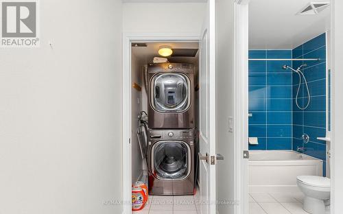 Ph14 - 1060 Sheppard Avenue W, Toronto (York University Heights), ON - Indoor Photo Showing Laundry Room