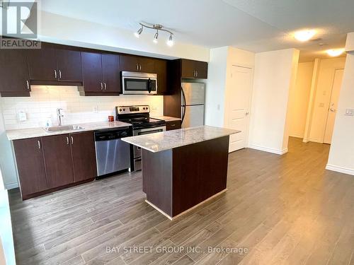 402 - 27 Rean Drive, Toronto (Bayview Village), ON - Indoor Photo Showing Kitchen