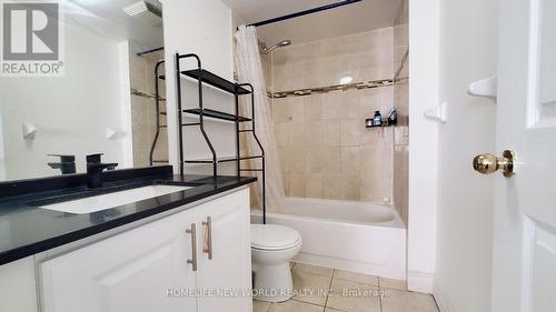 104 - 1775 Markham Road, Toronto (Malvern), ON - Indoor Photo Showing Bathroom