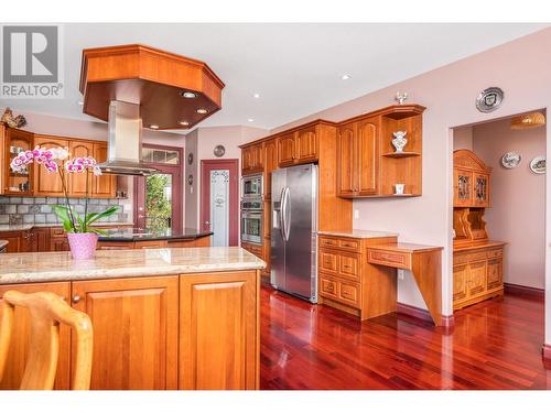 9265 Kokanee Road, Vernon, BC - Indoor Photo Showing Kitchen