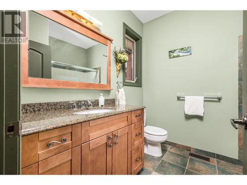 9265 Kokanee Road, Vernon, BC - Indoor Photo Showing Bathroom