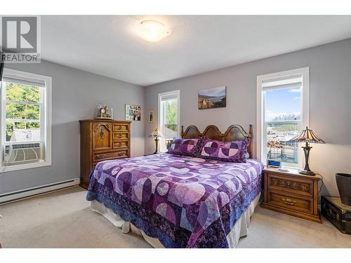 3961 20 Avenue Se, Salmon Arm, BC - Indoor Photo Showing Bedroom