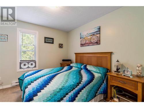 3961 20 Avenue Se, Salmon Arm, BC - Indoor Photo Showing Bedroom