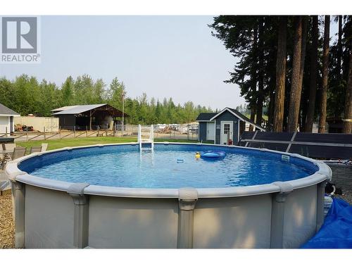 3961 20 Avenue Se, Salmon Arm, BC - Outdoor With Above Ground Pool With Backyard