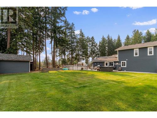 3961 20 Avenue Se, Salmon Arm, BC - Outdoor With Exterior