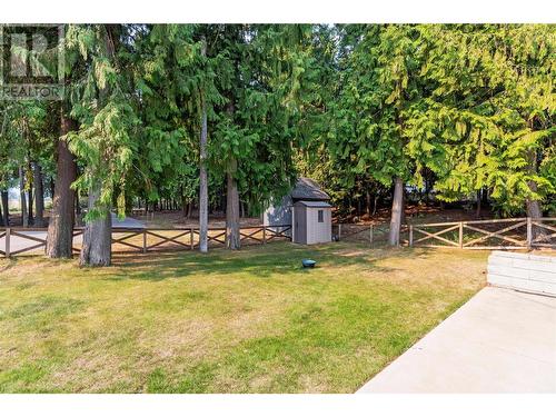 3961 20 Avenue Se, Salmon Arm, BC - Outdoor