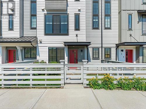 307 Glen Park Drive Unit# 2, Kelowna, BC - Outdoor With Facade