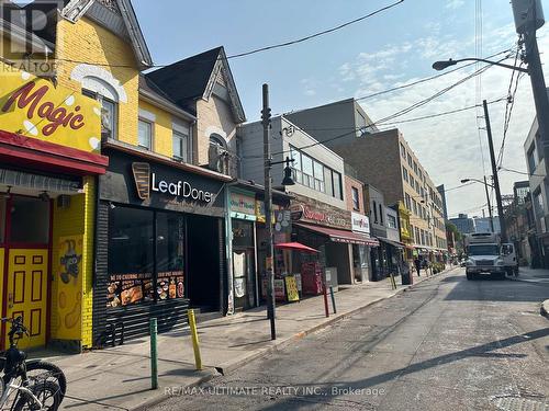 180 Baldwin Street, Toronto (Kensington-Chinatown), ON 