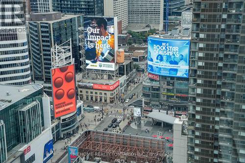 3401 - 210 Victoria Street, Toronto (Church-Yonge Corridor), ON - Outdoor