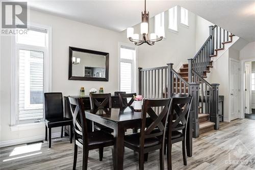 138 Montargis Circle, Ottawa, ON - Indoor Photo Showing Dining Room