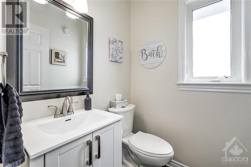 138 Montargis Circle, Ottawa, ON - Indoor Photo Showing Bathroom